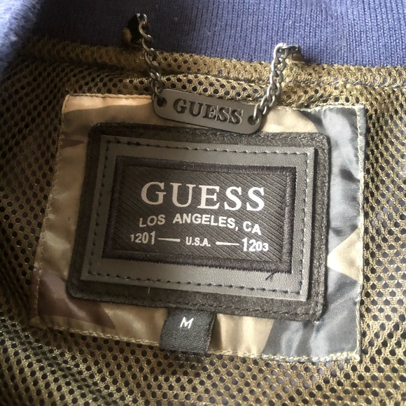 Guess Jacket - Picture 3 of 4